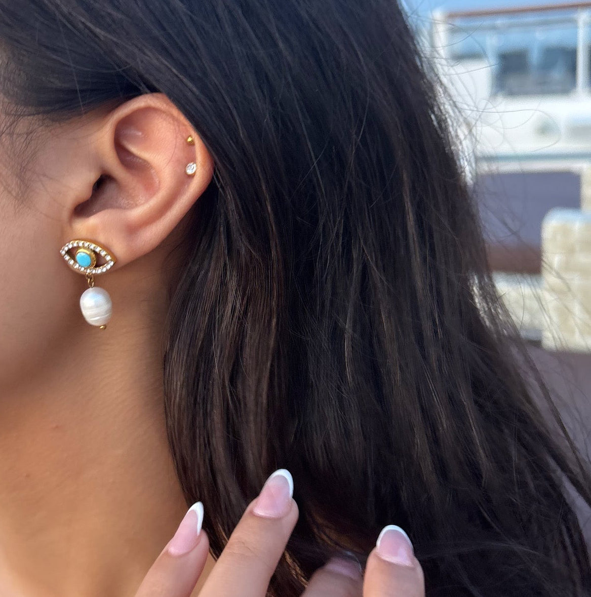 Protect me pearl earrings