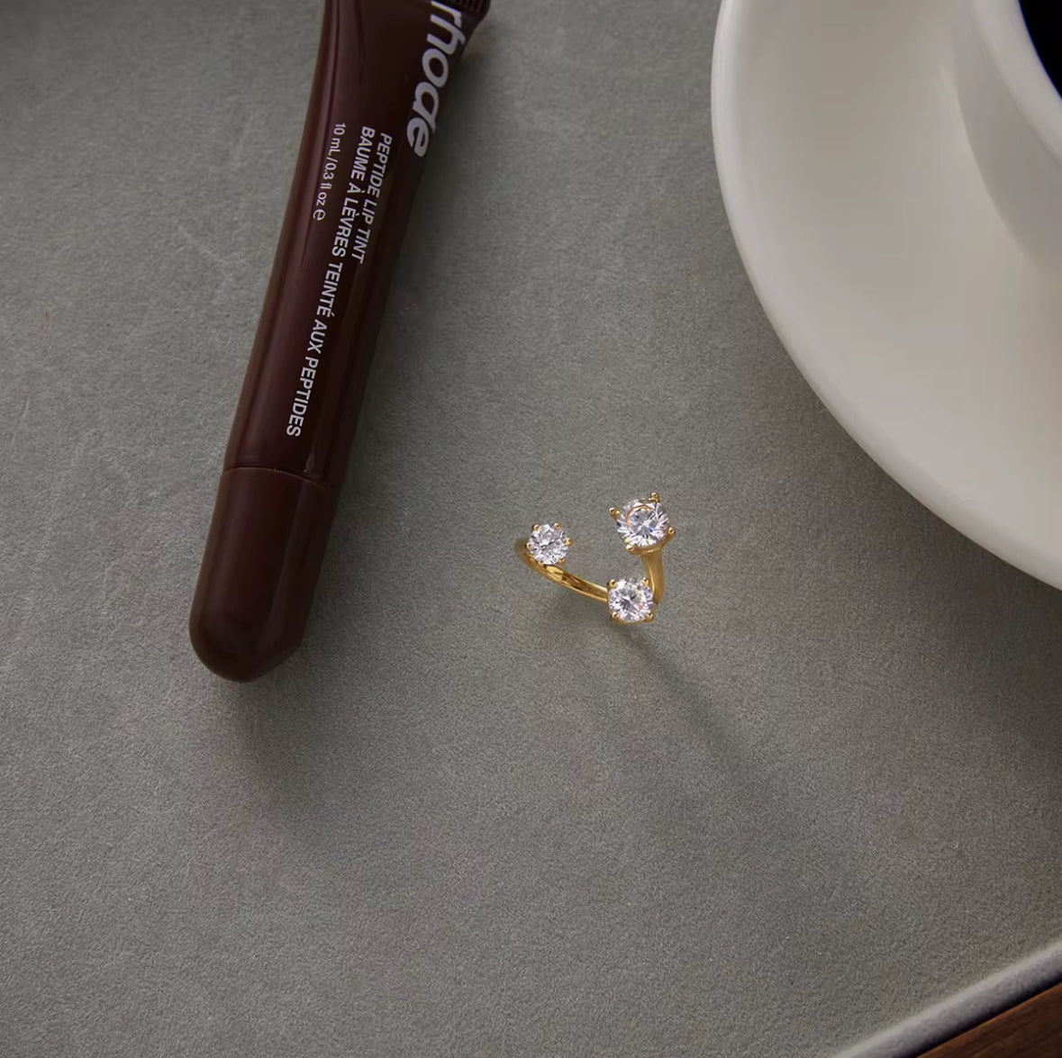 Asymmetrical Branch Opening Ring