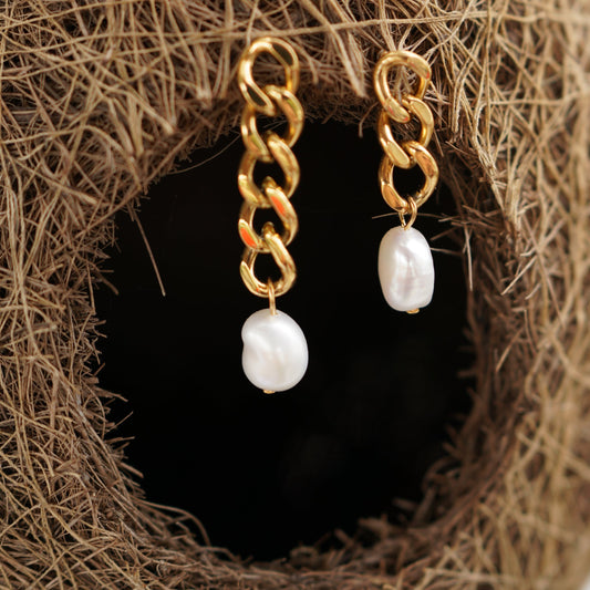 Pearl Drop Link Earrings